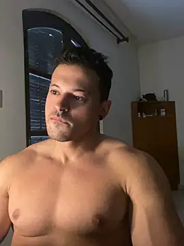 Lucasfit24 online show from 5, 3, 2025