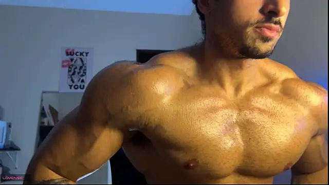 Snapshot of Lucasfit24 chatting on 18, 5, 2026 Lucasfit24 online show from 18, 5, 2026