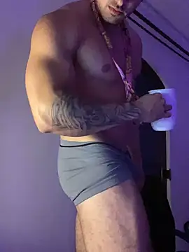 Lucasfit24 online show from 5, 3, 2025