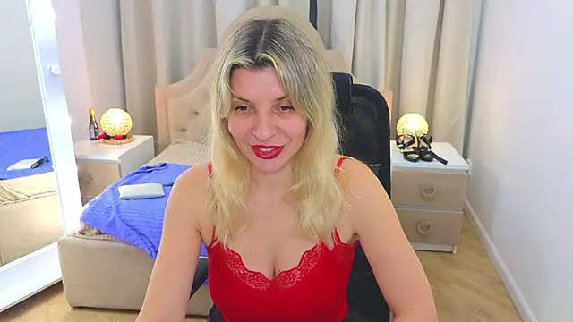 M I A M I A online show from 3, 3, 2026