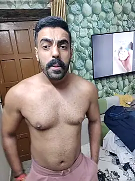 vaibhavchugh38 online show from 2, 3, 2025