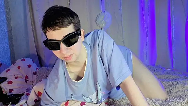 Snapshot of Timothy_Fox chatting on 21, 6, 2026 Timothy Fox online show from 21, 6, 2026