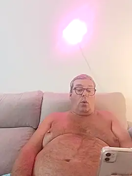 Snapshot of MountJohnXL chatting on 30, 4, 2026 MountJohnXL online show from 30, 4, 2026