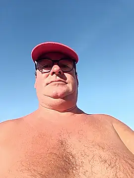 Snapshot of MountJohnXL chatting on 4, 5, 2026 MountJohnXL online show from 4, 5, 2026