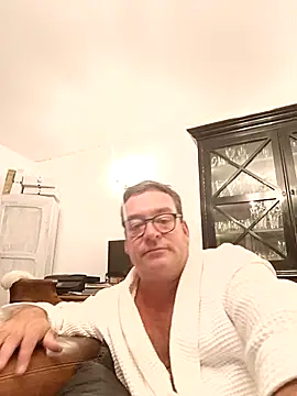 MountJohnXL online show from 4, 4, 2026