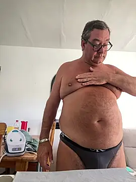 Snapshot of MountJohnXL chatting on 11, 5, 2026 MountJohnXL online show from 11, 5, 2026