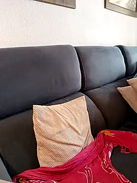 MountJohnXL online show from 8, 3, 2025