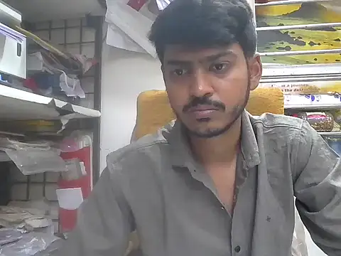 cute modell online show from 13, 2, 2026