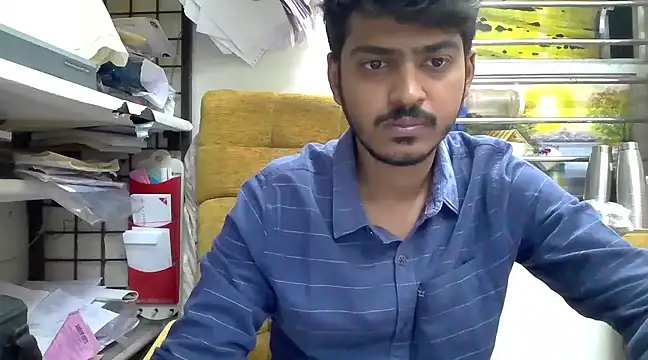 cute modell online show from 18, 3, 2025