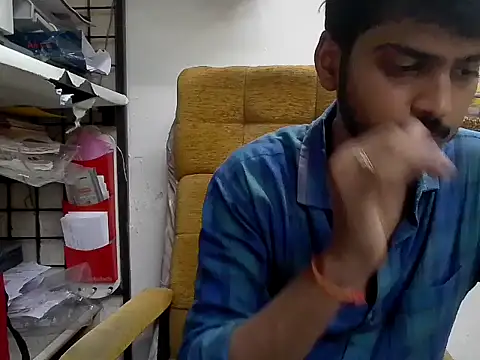 cute modell online show from 3, 11, 2025