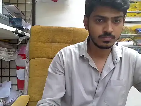 cute modell online show from 30, 10, 2025