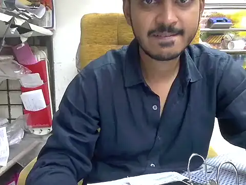 cute modell online show from 25, 9, 2025