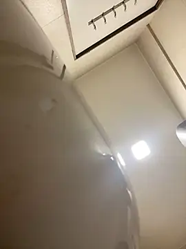 cute modell online show from 14, 10, 2025