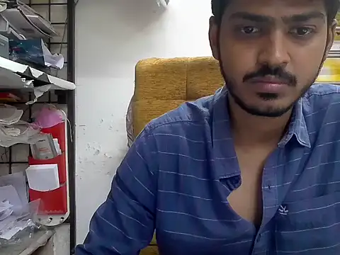 cute modell online show from 5, 11, 2025