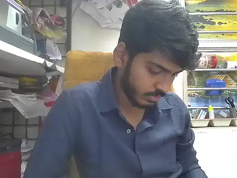 cute modell online show from 5, 3, 2026