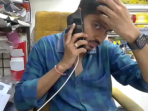 cute modell online show from 19, 9, 2025