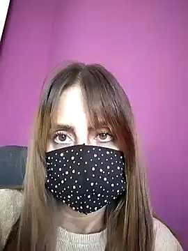 Akemi rossi online show from 9, 10, 2025