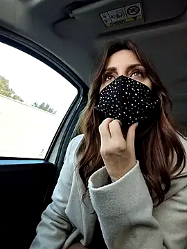 Akemi rossi online show from 18, 1, 2026