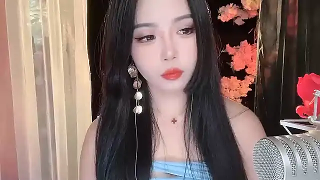 ying-love520 online show from 12, 3, 2025