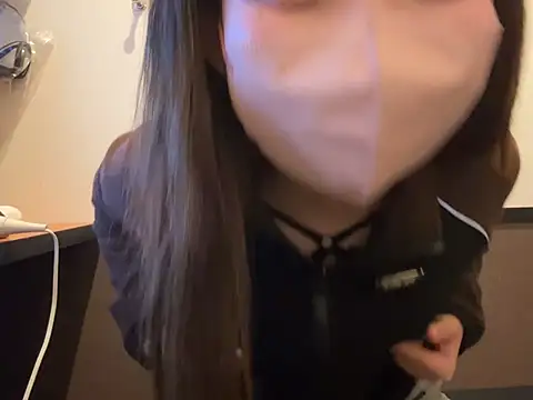 omochi chan oo online show from 20, 3, 2025