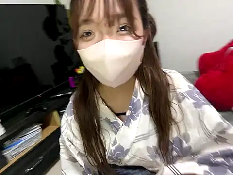 omochi chan oo online show from 5, 10, 2025