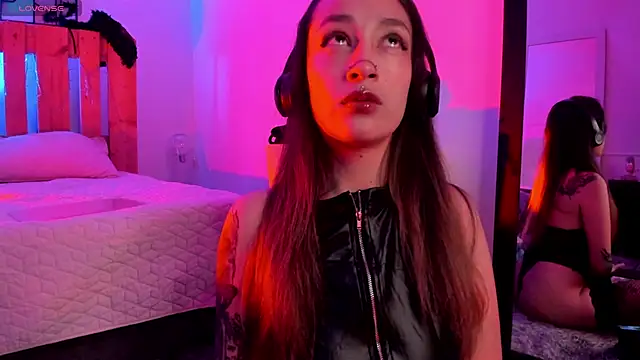 coral jonesss online show from 24, 10, 2025