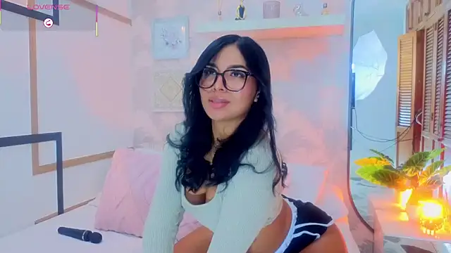 CharlotteGraay online show from 26, 5, 2026