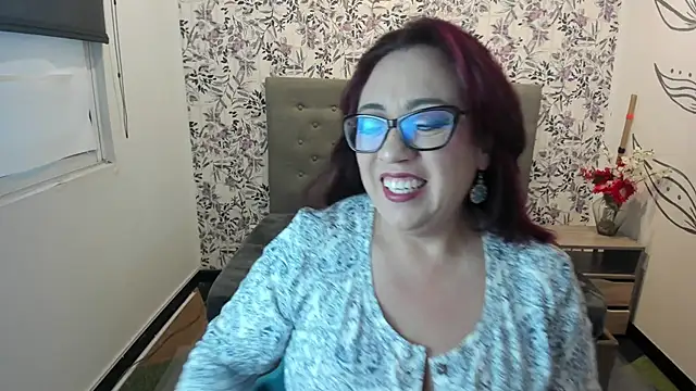Victoria Adamns online show from 12, 3, 2025