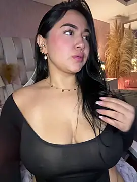 Sara  collins   online show from 17, 12, 2025