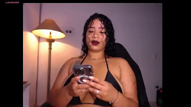 leslycarsson online show from 8, 4, 2026