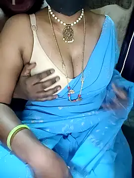 Snapshot of tamil-suba chatting on 4, 10, 2025 tamil-suba online show from 4, 10, 2025