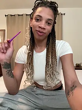 Snapshot of goddesskash chatting on 9, 3, 2025 goddesskash online show from 9, 3, 2025