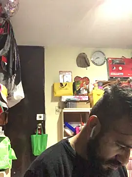 leonardohot1987 online show from 9, 2, 2025