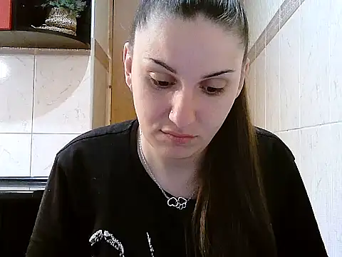 Yuliia30 online show from 8, 4, 2026