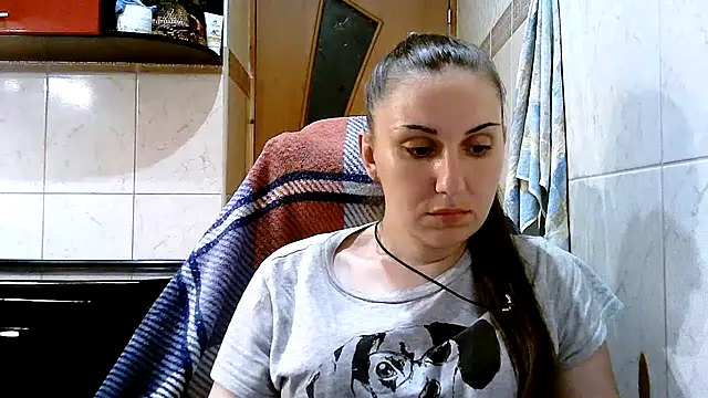 Yuliia30 online show from 15, 7, 2026