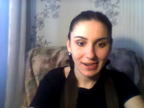 Snapshot of Yuliia30 chatting on 24, 2, 2025 Yuliia30 online show from 24, 2, 2025