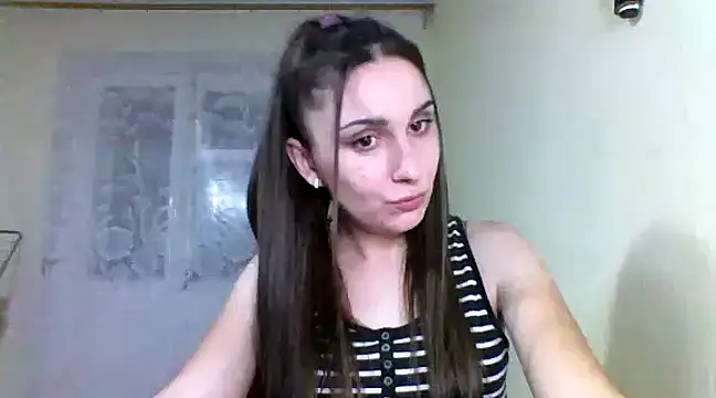 Snapshot of Yuliia30 chatting on 11, 1, 2025 Yuliia30 online show from 11, 1, 2025