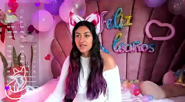 sweetfoxy 17 online show from 18, 2, 2025