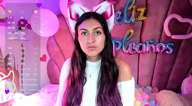 sweetfoxy 17 online show from 18, 2, 2025