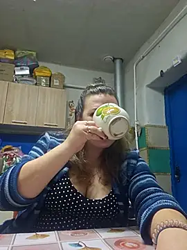 Snapshot of Jyleta chatting on 23, 10, 2025 Jyleta online show from 23, 10, 2025