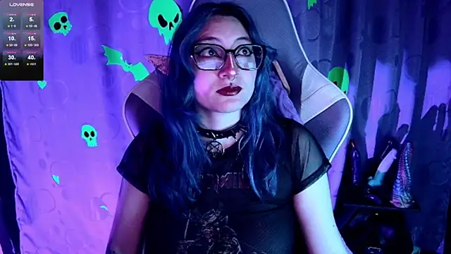 Kimlennox  online show from 16, 12, 2025