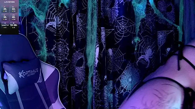 Kimlennox  online show from 26, 10, 2025