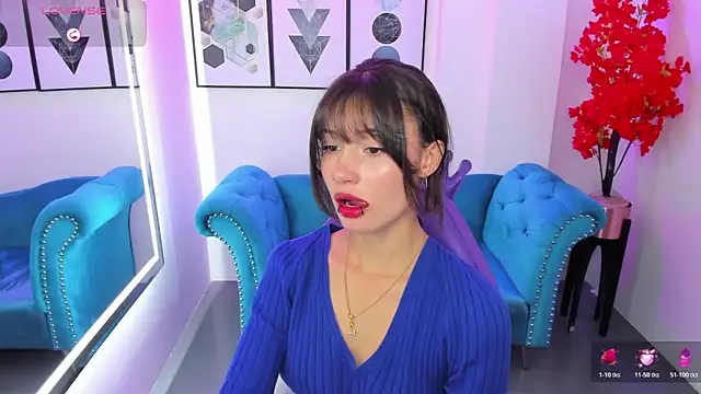 Akaza Hakuji  online show from 18, 10, 2025