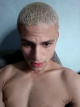 Snapshot of dany_hardy chatting on 16, 10, 2025 dany hardy online show from 16, 10, 2025