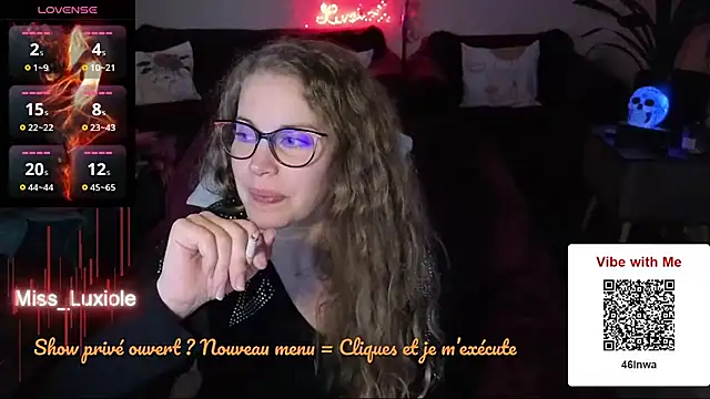 Miss luxiole online show from 31, 10, 2025