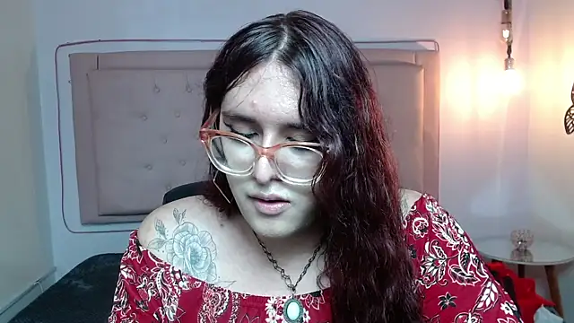 Snapshot of kathepickmanx chatting on 18, 9, 2025 kathepickmanx online show from 18, 9, 2025