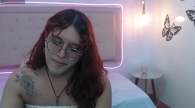 Snapshot of kathepickmanx chatting on 14, 3, 2025 kathepickmanx online show from 14, 3, 2025