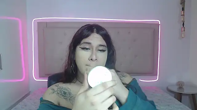 Snapshot of kathepickmanx chatting on 25, 10, 2025 kathepickmanx online show from 25, 10, 2025