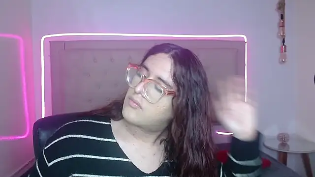 Snapshot of kathepickmanx chatting on 11, 10, 2025 kathepickmanx online show from 11, 10, 2025