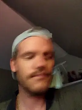 Snapshot of SoxxyNsh chatting on 1, 11, 2025 SoxxyNsh online show from 1, 11, 2025